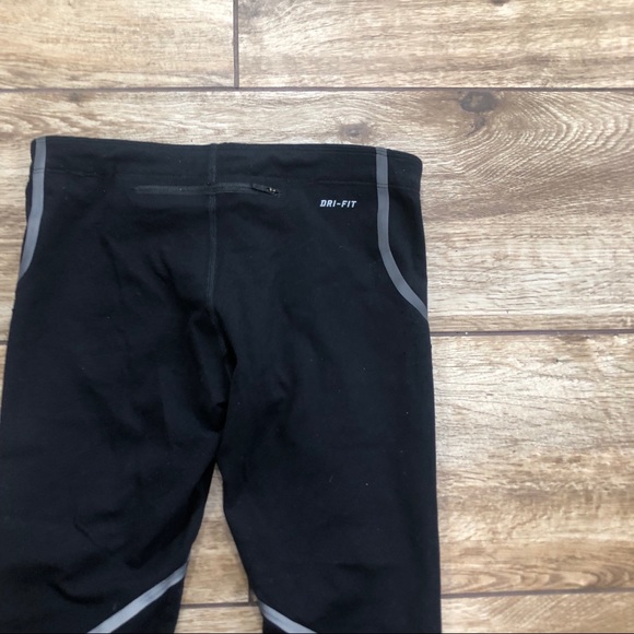 Nike Luxe Cropped Running Leggings Size S Dri Fit - Picture 7 of 8